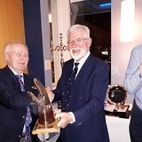 Ken Moles Trophy awarded to Quiz winning table.jpg